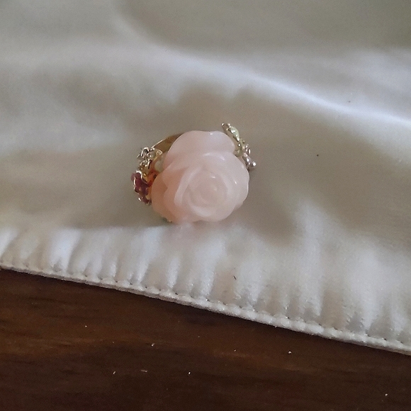 Ring - Picture 6 of 7